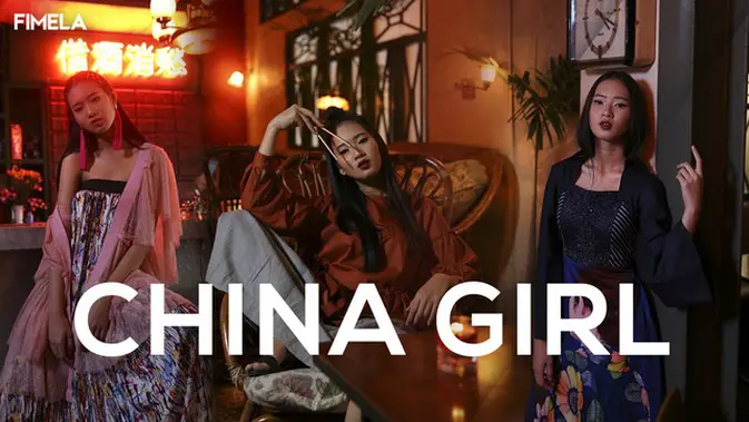 Pamer Keakraban dengan Kris Wu, Ini 6 Potret Cantik Gigi Hadid - Hot