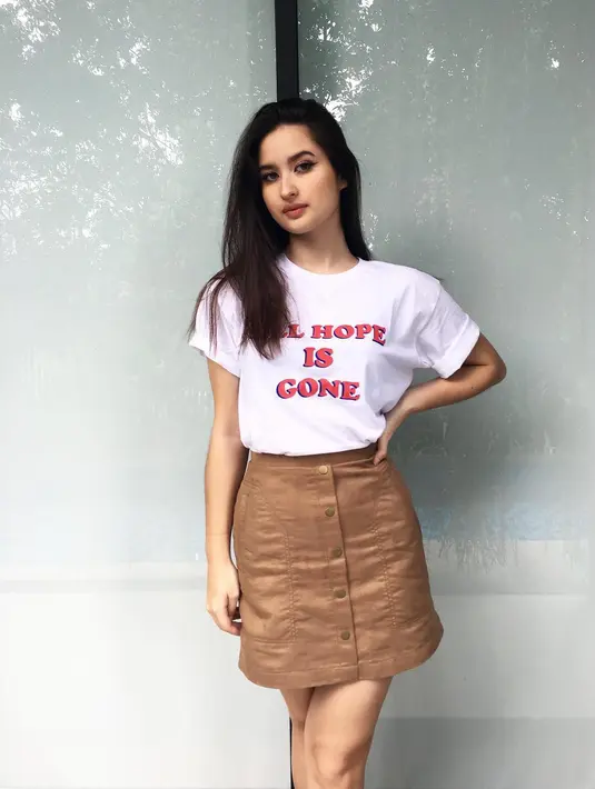 (Instagram/stephaniepoetri)