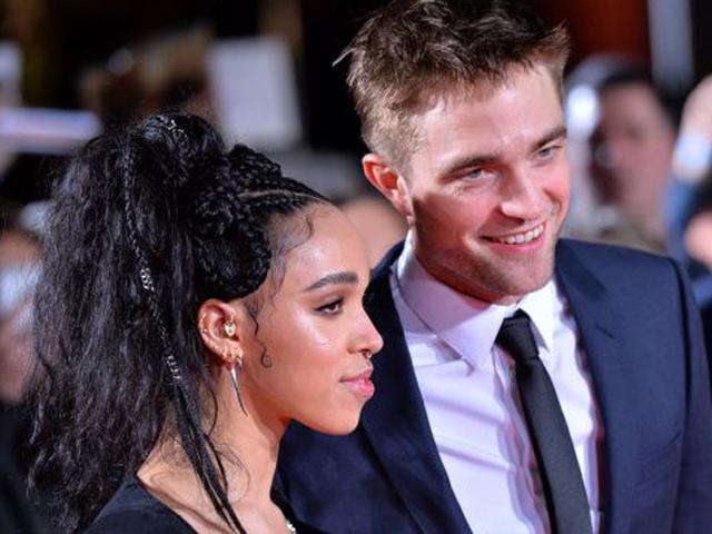 Robert Pattinson Akhiri Pertunangan Dengan Fka Twigs Showbiz Liputan6 Com