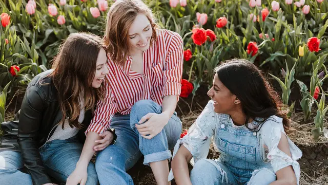 [FIMELA] #TogetherWithFimela: Voucher Belanja Jutaan Rupian untuk Fimelahood yang Gabung di Grup WhatsApp!