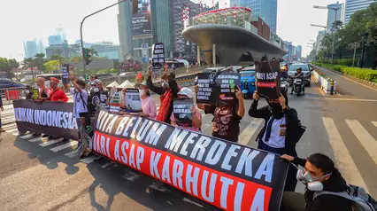 Demo WALHI Soroti Karhutla yang Terus Berulang