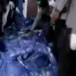Seluruh kantong jenazah secara bertahap dikirim ke Rumah Sakit Umum Daerah Pegunungan Bintang Papua.