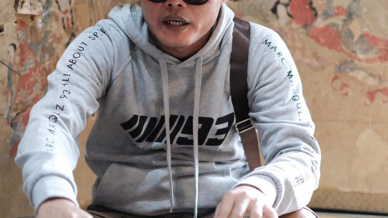 [Bintang] Usia kandungan Nathalie Holscher, istri komedian Sule, sudah menginjak tujuh bulan.