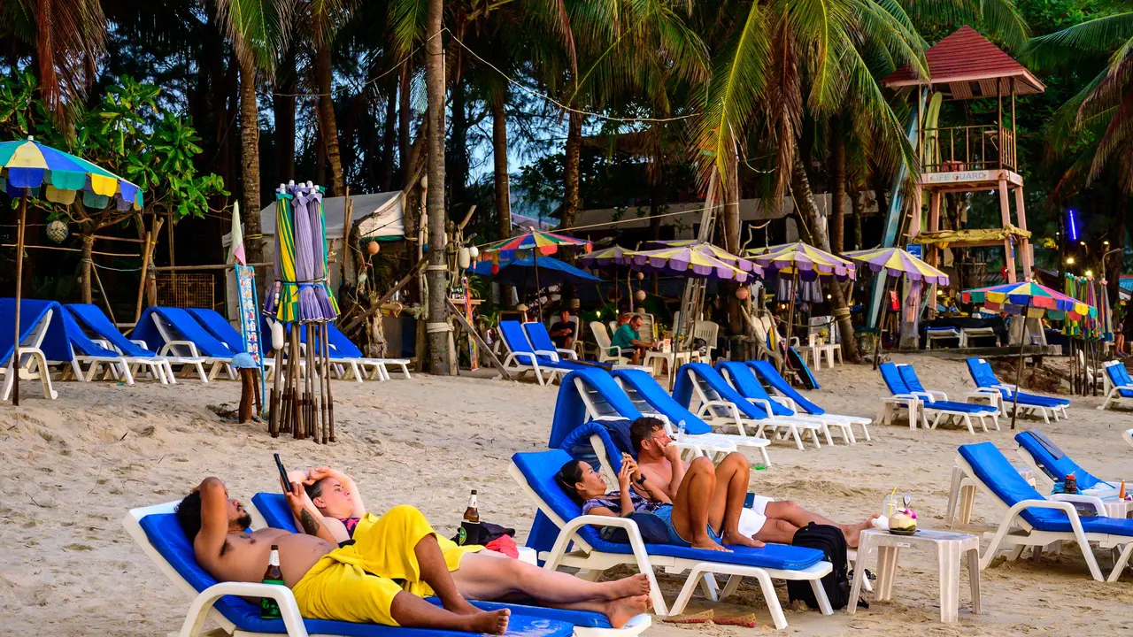 Geliat Turis di Pulau Phuket Thailand