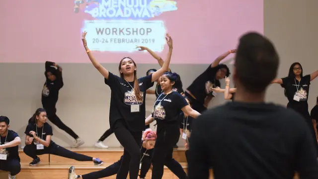 Seniman muda Indonesia di Broadway New York