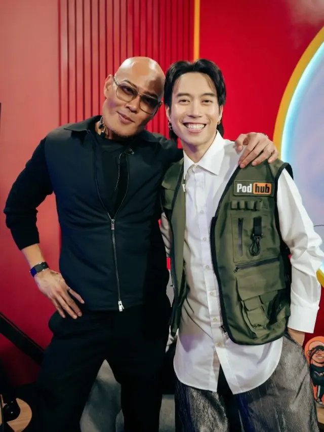 Potret Persahabatan Vidi Aldiano dan Deddy Corbuzier