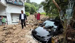 Banjir Bandang Terjang Phuket Thailand, Sekitar 100 Rumah Tangga Terdampak