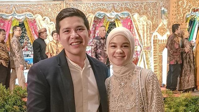 6 Potret Rumah Baru Haykal Kamil Dan Tantri Namirah Unik Dengan Konsep Bali Hot Liputan6 Com