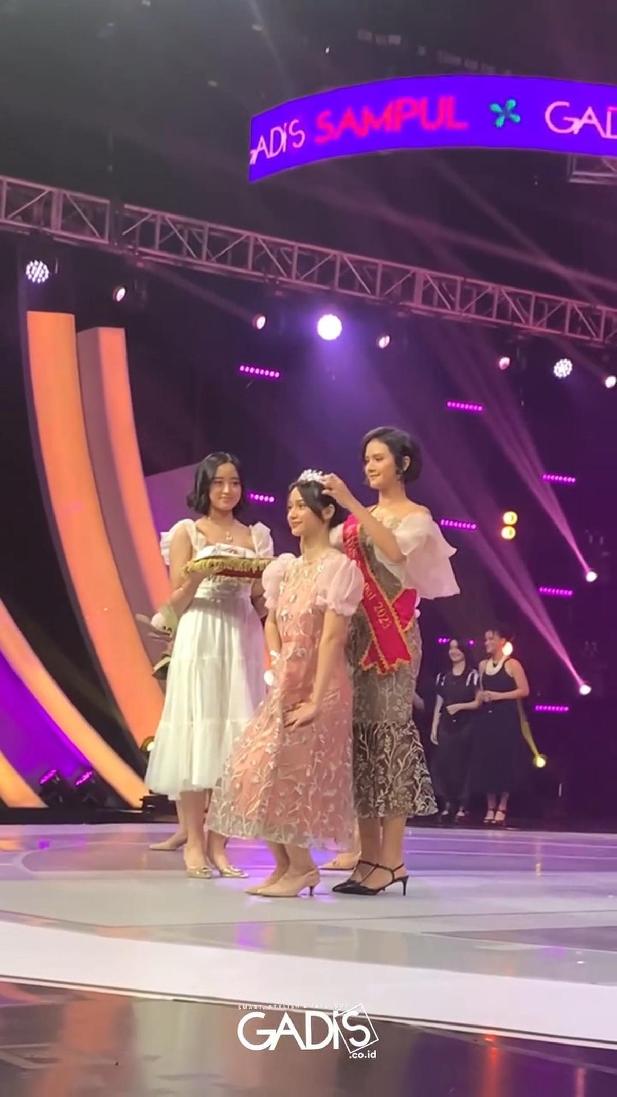 Ungkapan Bangga Cut Tari Atas Kemenangan Sydney Raih Juara 1 Gadis Sampul 2024