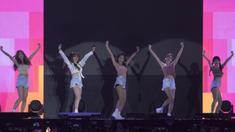 Girlband K-Pop, AOA, tampil pada upacara penutupan Asian Para Games di Stadion Madya Senayan, Jakarta, Sabtu (13/10). (Bola.com/Vitalis Yogi Trisna)