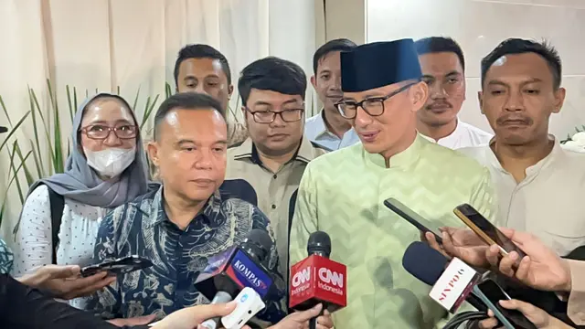 Wakil Ketua Dewan Pembina Partai Gerindra Sandiaga Uno resmi berpamitan kepada Partai Gerindra. Hal itu disampaikan usai menyambangi kediaman Ketua Harian Partai Gerindra Sufmi Dasco.