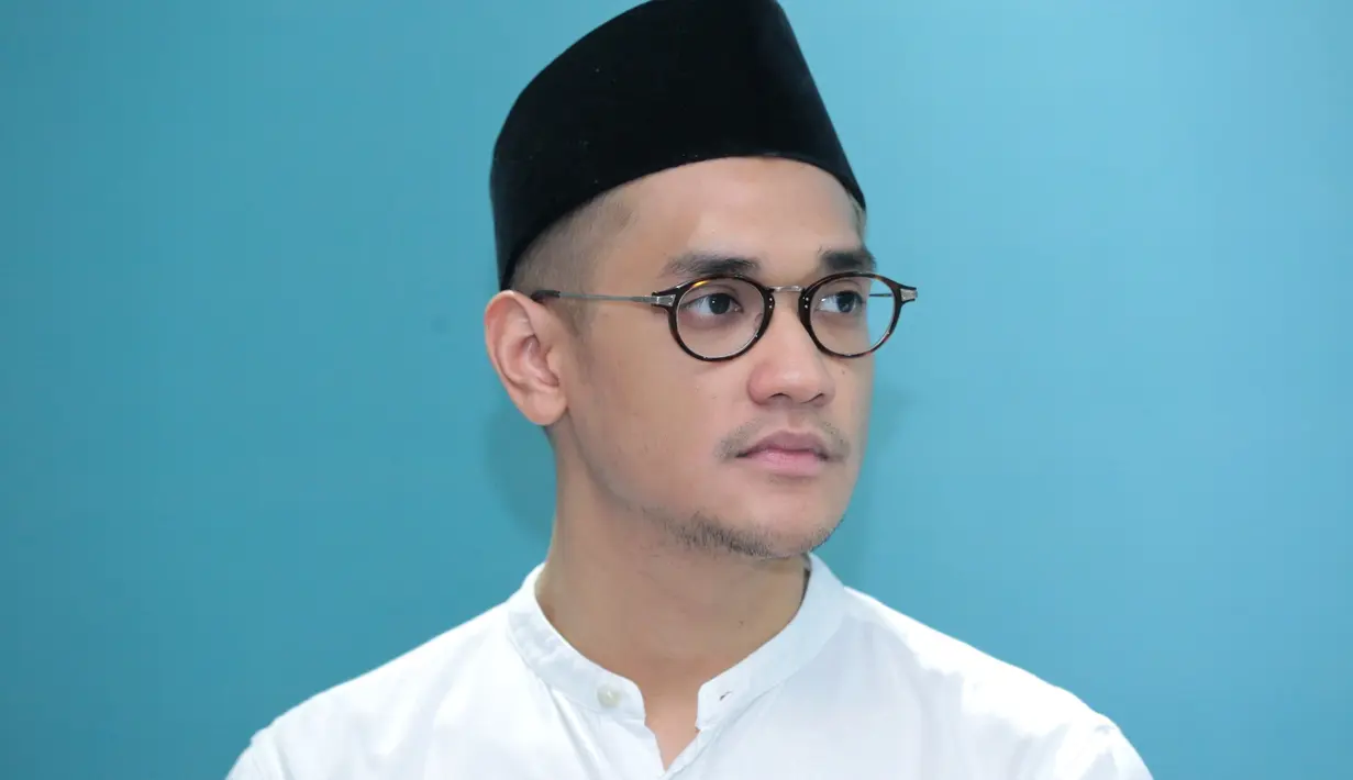 "Saya punya cita-cita, saya mau ulangtahun di Tembok Cina. Karena itu kan salah satu keajaiban dunia. Saya pengin saja ulang tahun di sana, itu salah satu wishlist saya," bebernya. (Adrian Putra/Bintang.com)