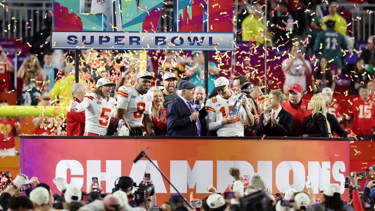 Kansas City Chiefs Juara Super Bowl 57, Patrick Mahomes MVP
