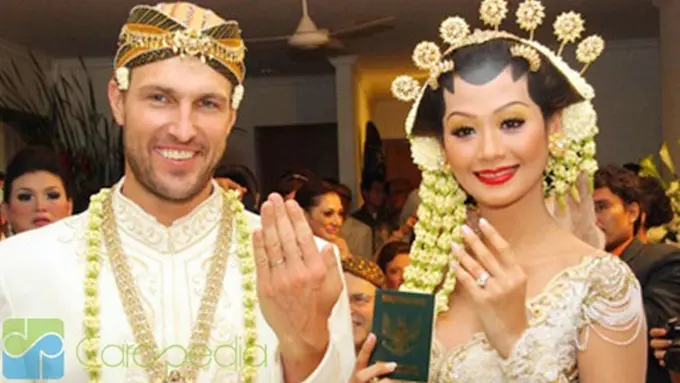 7 Hal yang Terjadi Kalau Kamu Punya Pacar Orang Asing