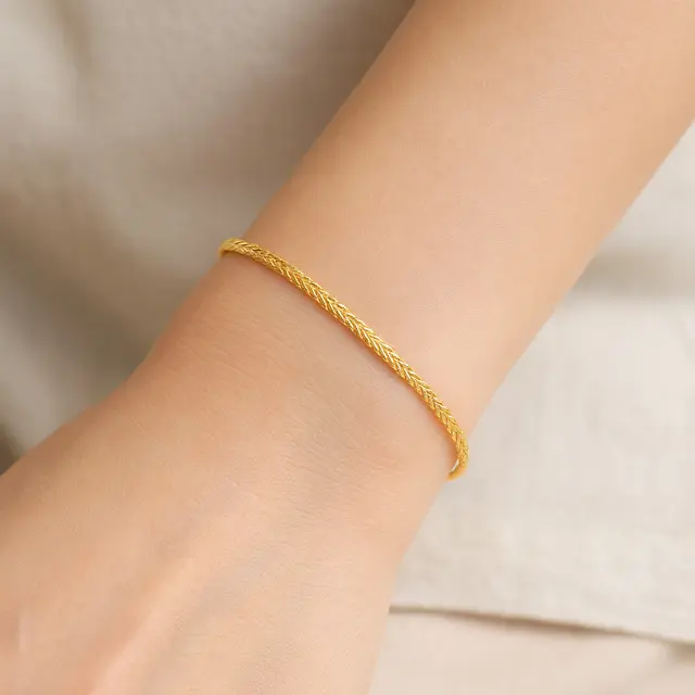 Model Gelang Emas 1 Gram yang Lagi Tren di 2025