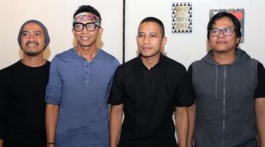 Lirik Lagu The Rain Rencana Berbahaya News Entertainment Fimela Com
