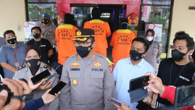 Tersangka pembuatan PCR di Bandara Sepinggan Balikpapan