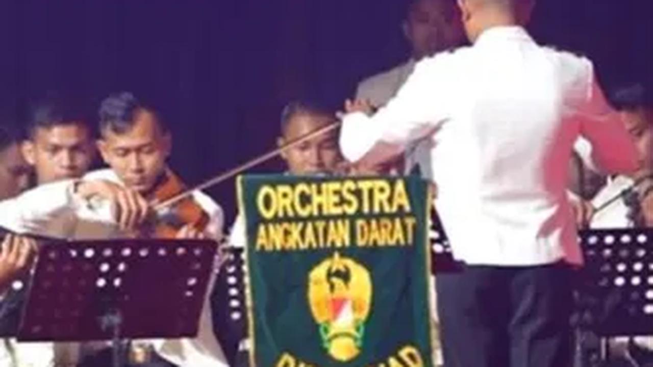 Jenderal bintang 4 TNI ini hadir dalam acara Komsos Eksekutif dan Gala Dinner yang diselenggarakan Panglima TNI Laksamana Yudo Margono dalam rangka HUT TNI ke-78. <br>