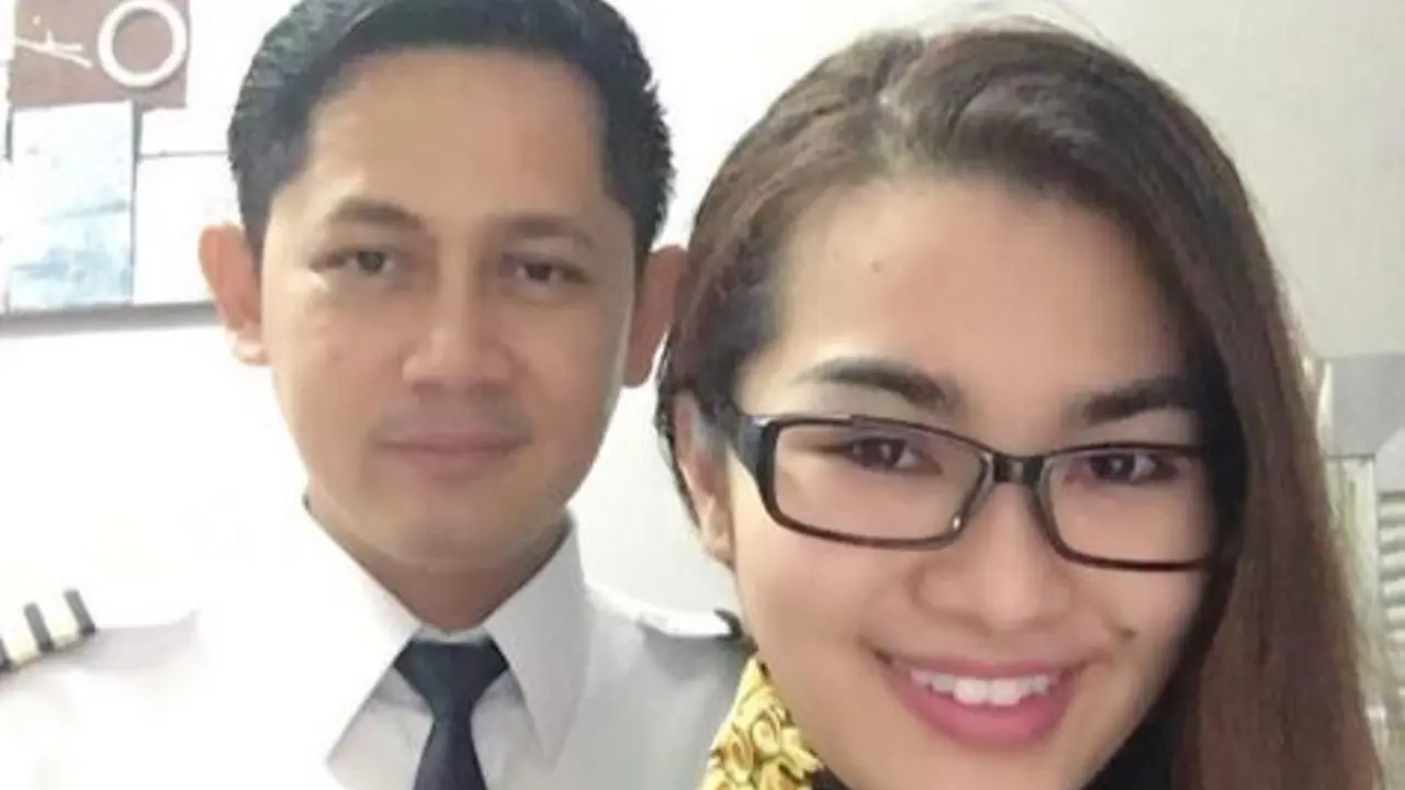 [Bintang] Fitri Carlina dan suami