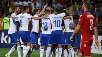 Timnas Italia menang 3-1 atas Armenia pada laga kelima Grup J kualifikasi Piala Eropa 2020, Kamis (5/9/2019). (AFP/Karen Minasyan)