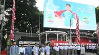 Upacara bendera dan menyanyikan lagu nasional saat kegiatan Car Free Day (CFD) di Bundaran HI, Jakarta, Minggu (18/8/2024). (Foto: Istimewa)