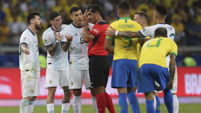 Brasil vs Argentina. (AP Photo/Ricardo Mazalan)