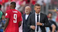 Jesse Marsch (kanan) ketika mendampingi Timnas Kanada melawan Timnas Bosnia dan Herzegovina di matchday 1 Grup B Piala Dunia 2026 di Toronto Stadium, Toronto, Kanada, Sabtu (13/6/2026) dini hari WIB. (AP Photo/Stephanie Scarbrough).