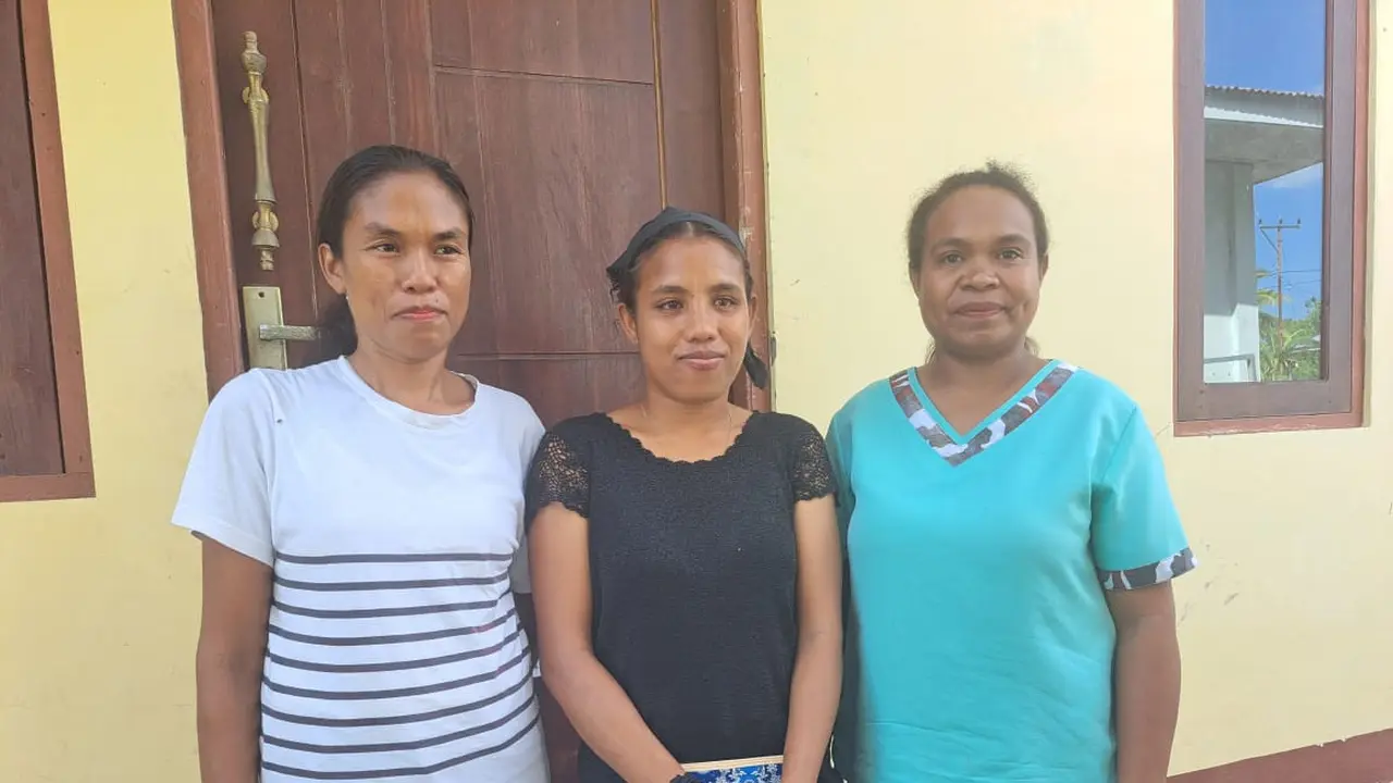 Warga Desa Raknamo Kecamatan Amabi Oefeto, Kabupaten Kupang, Nusa Tenggara Timur (NTT)