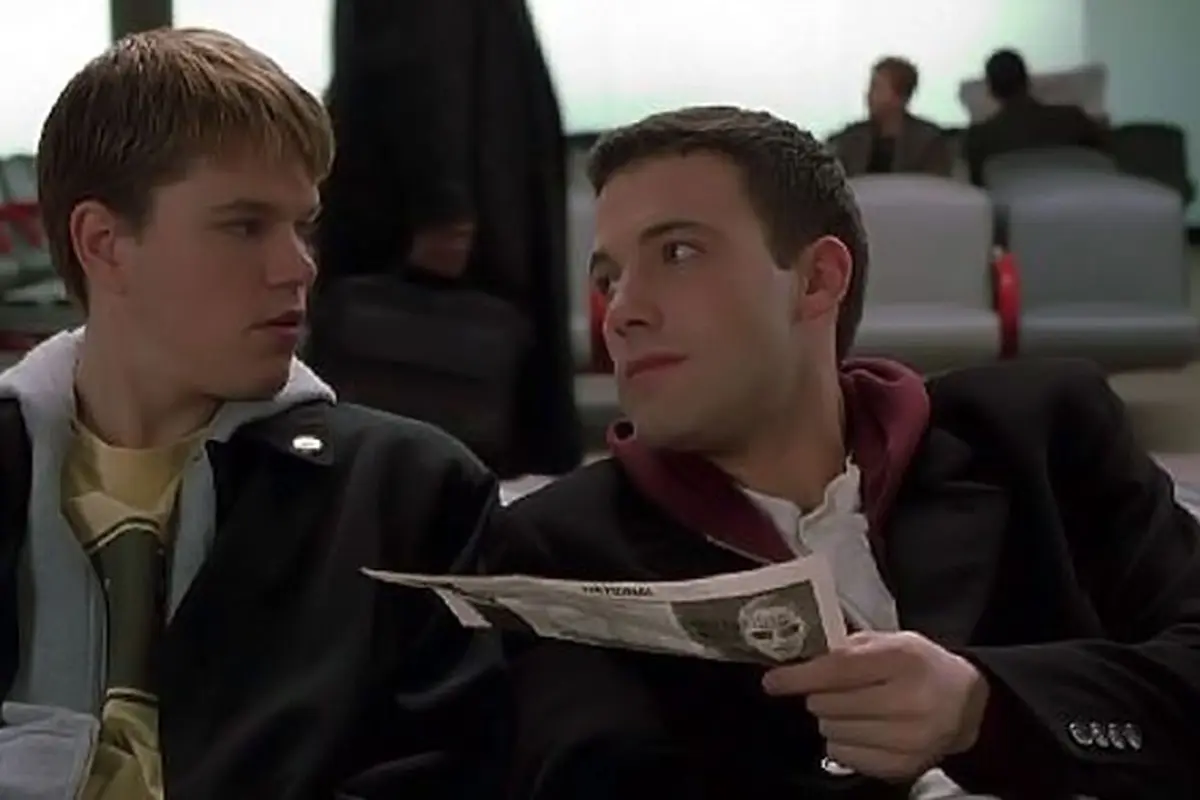 ben-affleck-dan-matt-damon-131123b.jpg