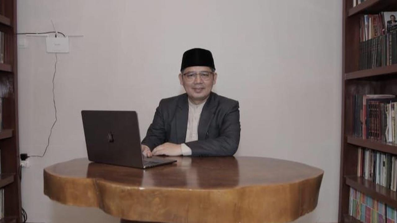 Guru Besar UIN Ingatkan Bahaya Politik Adu Domba Berbasis Agama di Dunia Maya