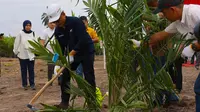 Sejalan dengan Program Pemerintah, PTPN IV PalmCo Targetkan 2,1 Juta Bibit Sawit Unggul Diserap Petani