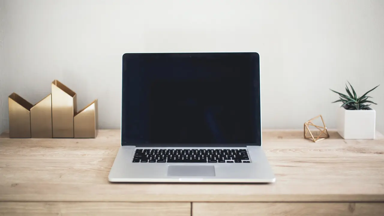 laptop-kezo