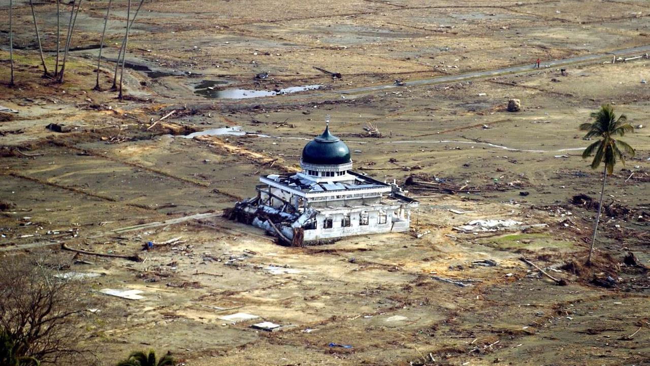 Potret Pilu Kehancuran Akibat Tsunami Aceh 20 Tahun Lalu