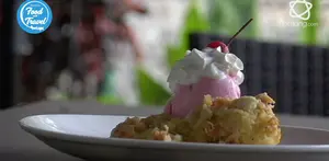 Bintang food and travel kali ini sedang intip pembuatan Pisang Bakar Spesial Ala De Mahogany Cafe, penasaran dengan rasanya? Silahkan berkunjung langsung ke De Mahogany Cafe.