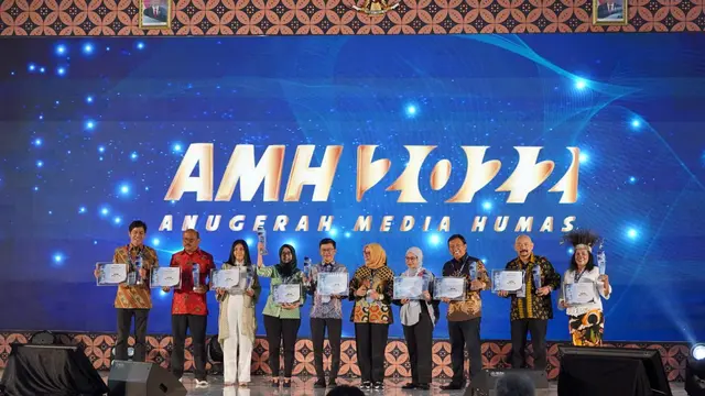 Dalam ajang Anugerah Media Humas (AMH) Tahun 2022, Kemenko Perekonomian meraih Predikat Terbaik I untuk kategori Media Audio Visual. (Dok ekon.go.id)