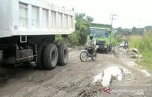 Penantian Panjang Berakhir! Pemprov Sumsel Kucurkan Rp7 Miliar untuk Perbaikan Jalan OKU