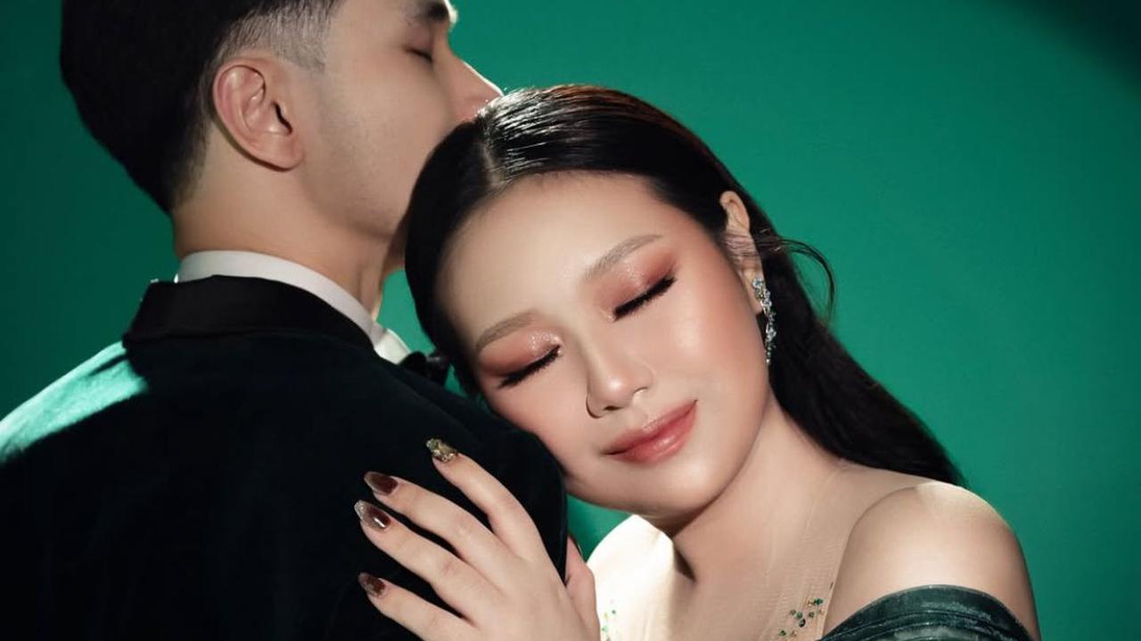 Pemotretan Spesial Valentine Sisca Kohl dan Jess No Limit, Tampil Elegan