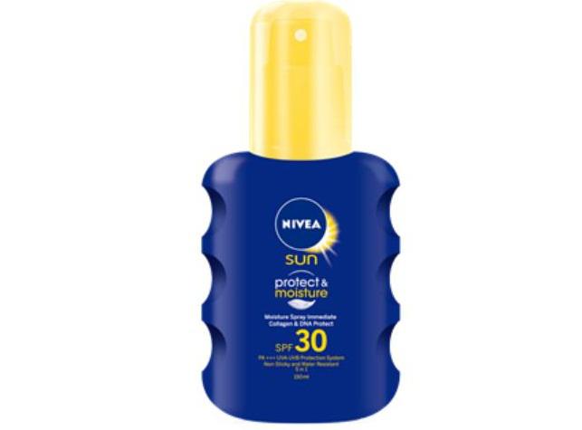 Nivea Sun Protect and Moisture Spray SPF 30/copyright nivea