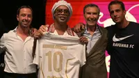 Ronaldinho Tiba di Ravenna, Siap Kembali Bermain Bersama Klub Italia