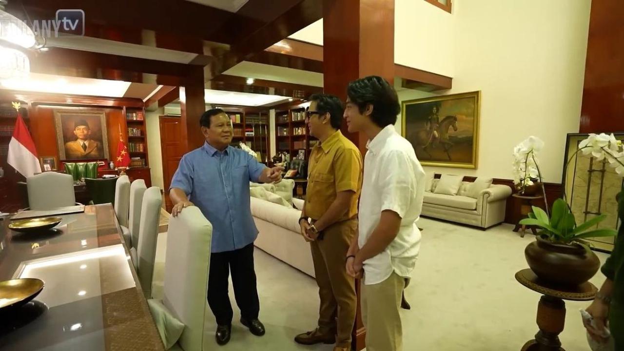 Masuk ke Ruang Kerja Prabowo