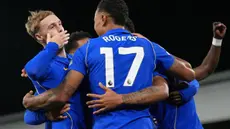 Pemain Chelsea merayakan gol yang dicetak Cole Palmer dalam pertandingan pekan pertama Premier League 2026/2027. Chelsea menang 3-2 atas Fulham di Craven Cottage, Selasa (25/8/2026) dini hari WIB. (AP Photo/Kirsty Wigglesworth)