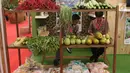 Sayur dan buah terlihat selama pameran saat Rakornas PDI Perjuangan di ICE BSD, Tangerang Selatan, Sabtu (16/12). Pameran tersebut menyuguhkan prodak pertanian perternakan dan UMKM prodak lokal. (Liputan6.com/Angga Yuniar)