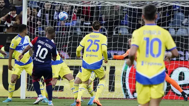 Gol Dusan Vlahovic Bawa Juventus Menang Atas Cagliari