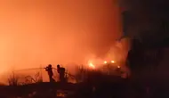 TPS Waringinkurung Terbakar Sejak Kemarin, Api Masih Mengintai