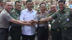 Total ada sekitar 15 ribu anggota TNI yang dikerahkan untuk 19 April 2017 besok.