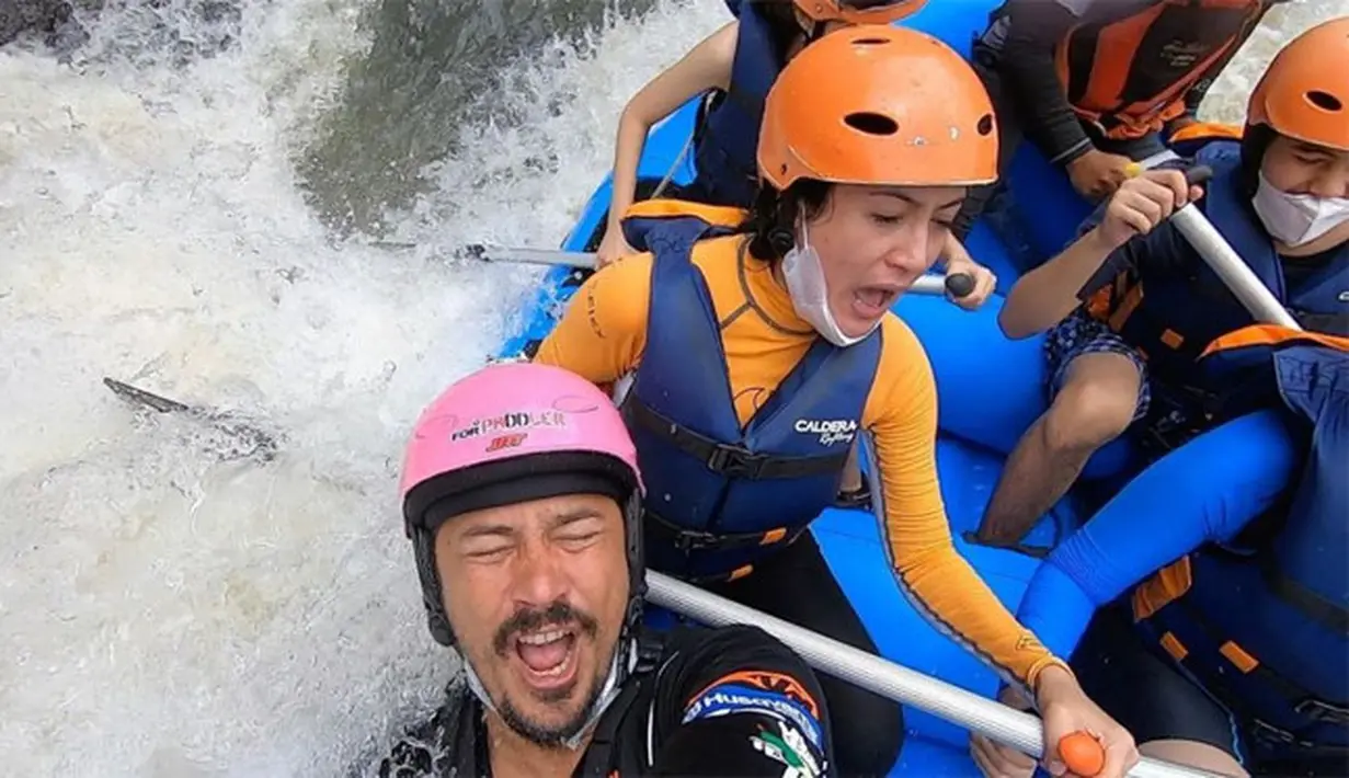 Fathir Muchtar dan Fera Feriska (Instagram/f.muchtar360)