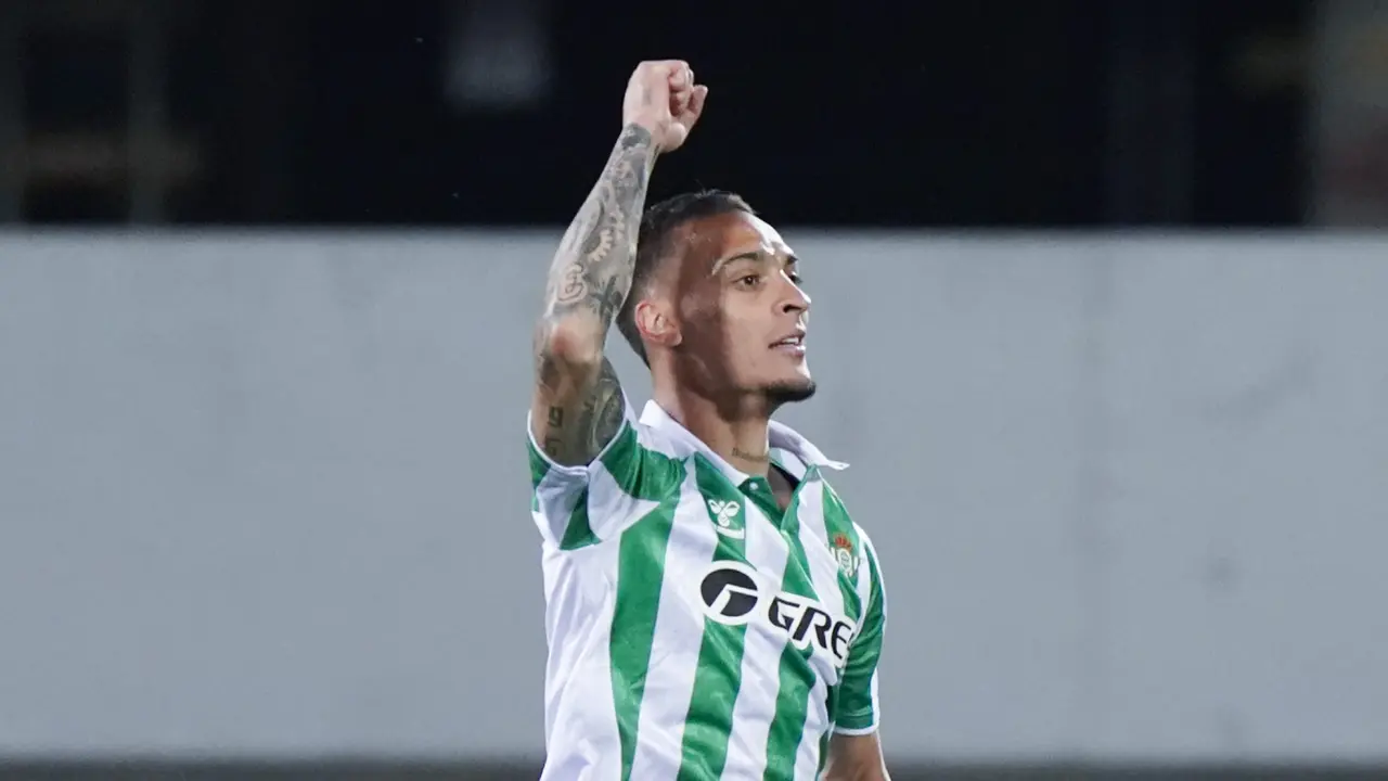 Foto:  Antony Makin Cemerlang, Real Betis Tantang Chelsea di Partai Final UEFA Conference League