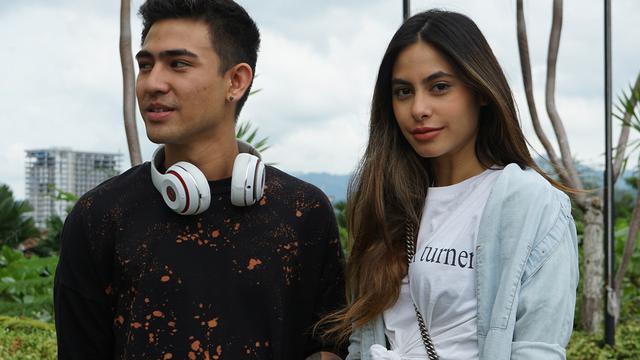 6 Potret Kebersamaan Axel Matthew dan Valerie Thomas, Kakak Adik yang Kompak