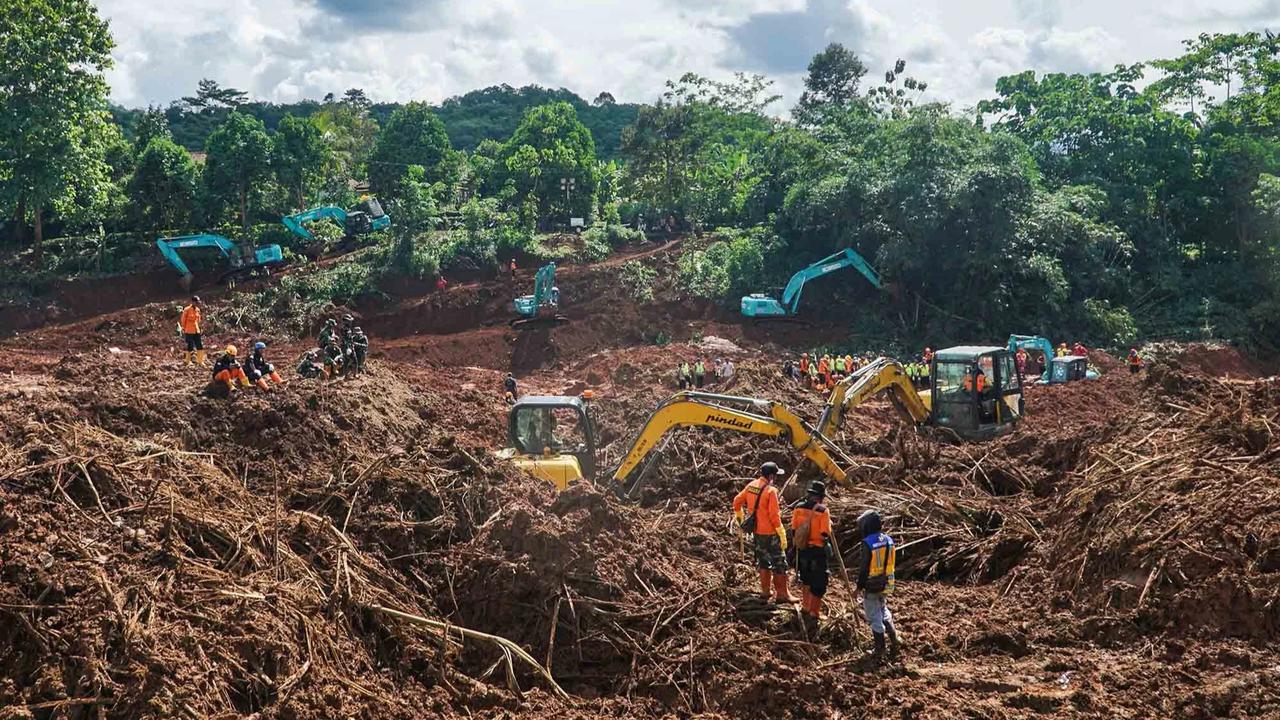 FOTO: Tragedi Longsor Majenang, 16 Korban Meninggal dan 7 Belum Ditemukan