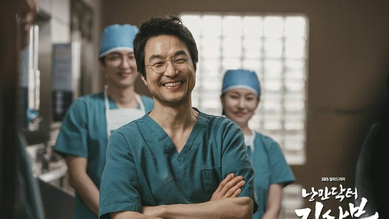 8 Drama Korea Mirip RESIDENT PLAYBOOK, Terbaik tentang Kehidupan Dunia Residen